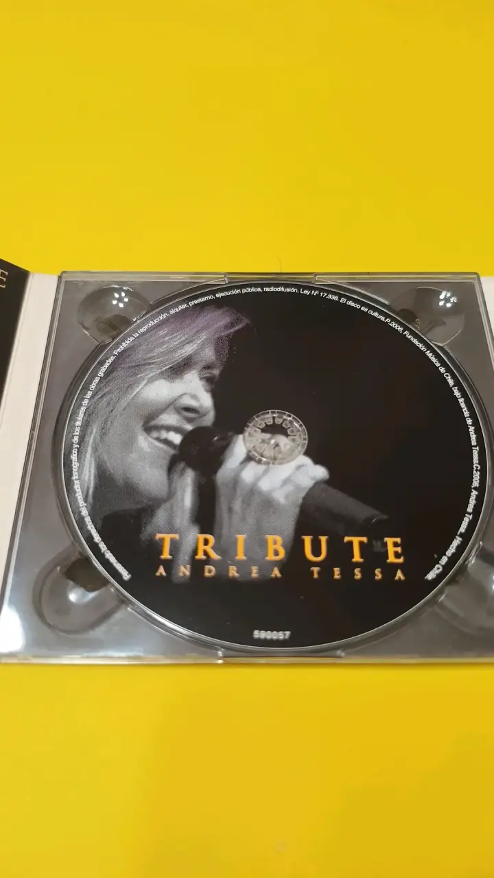 CD Tribute de Andrea Tessa en buen estado - 3