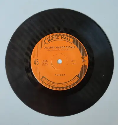 Vinilo 45 RPM Dolores Vino De España Amigos - miniatura 1
