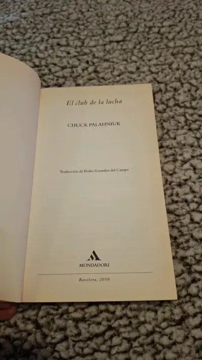 Libro 'El Club de la Lucha' de Chuck Palahniuk - miniatura 2