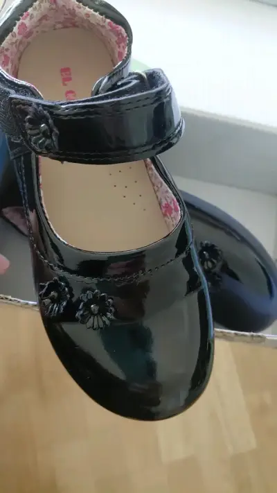Zapatos charol cueca - miniatura 2