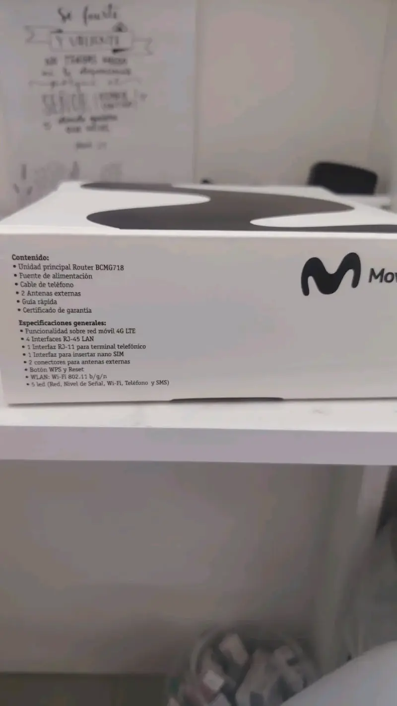 Router WiFi Movistar con antenas - 4