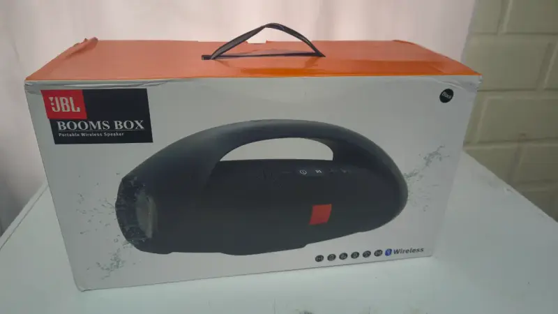 Parlante inalámbrico portátil JBL Booms Box 2