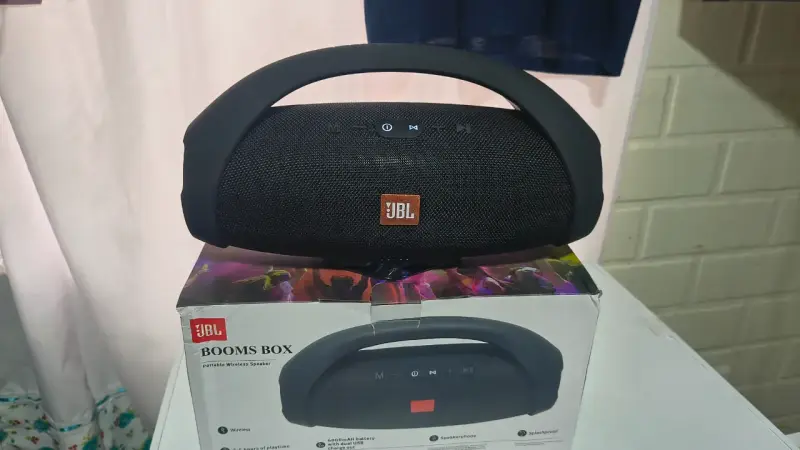 Parlante inalámbrico portátil JBL Booms Box 2 - 2