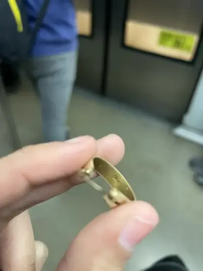 Aros de oro 18k en caja elegante - miniatura 3