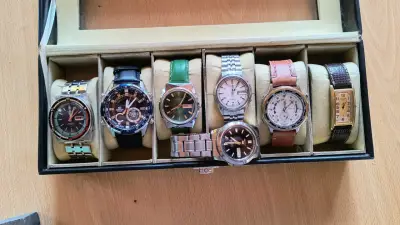 Reloj Casio Edifice Cronógrafo Azul - miniatura 1