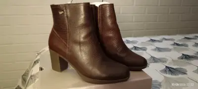 Botines de cuero marrón con tacón alto - miniatura 2