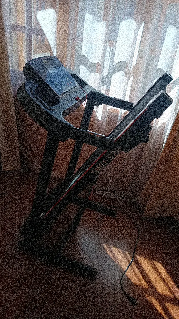 Trotadora Athletic F400 LED plegable - 1
