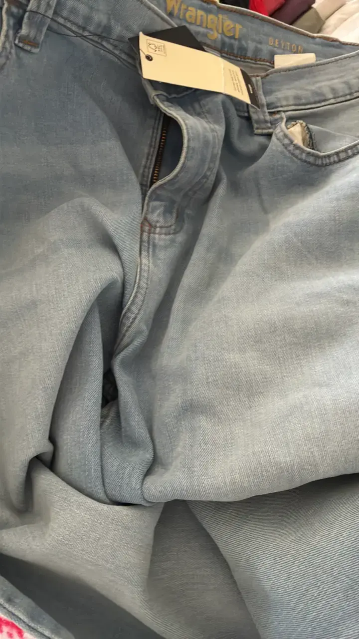 Jeans Wrangler Deyton Skinny Tiro Medio - 2