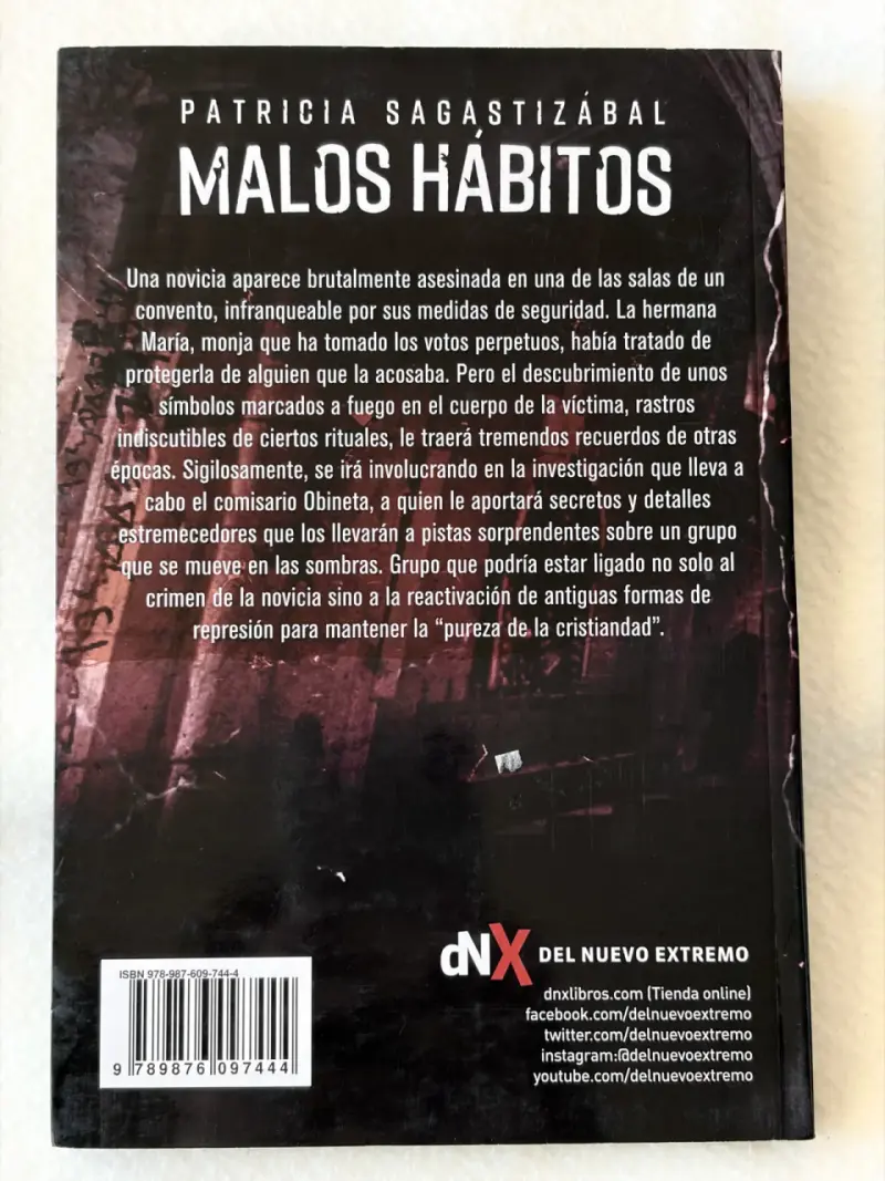 Libro 'Malos Hábitos' de Patricia Sagastizábal - 2