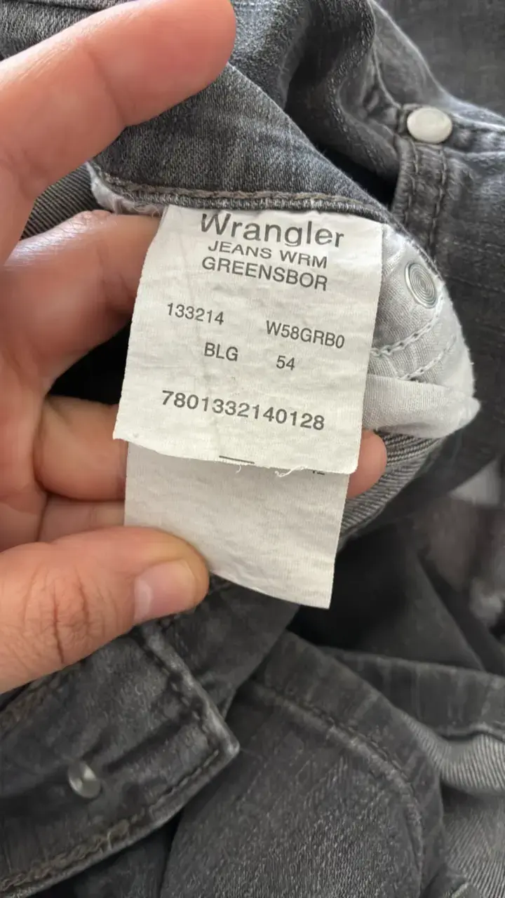 Jeans Wrangler Greensboro gris para hombre - 1