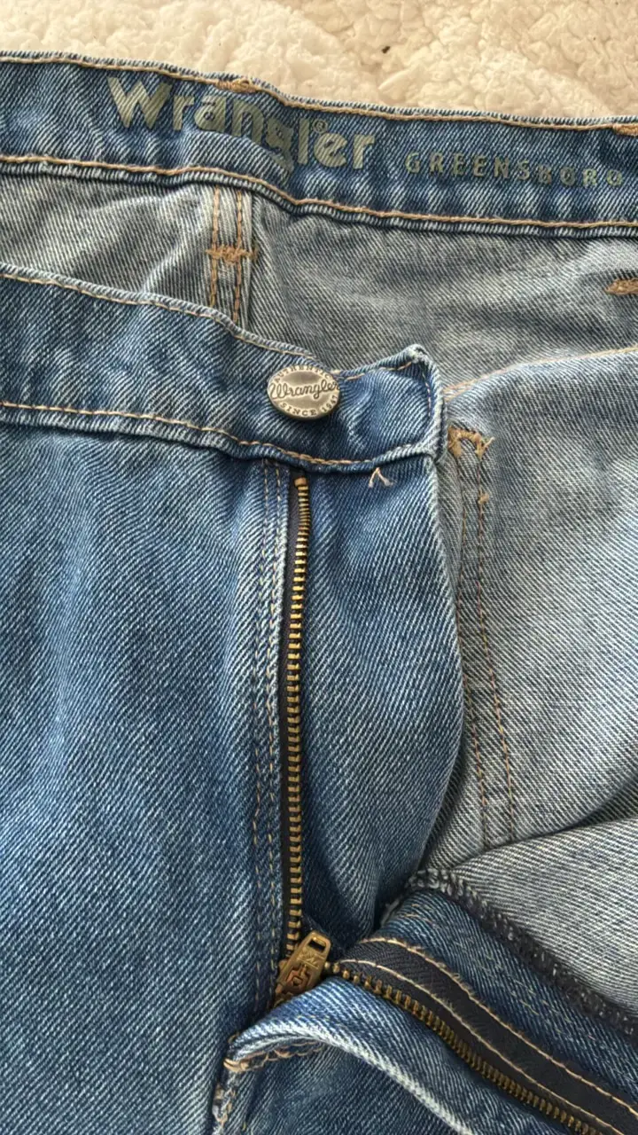 Jeans Wrangler Greensboro azul claro - 1
