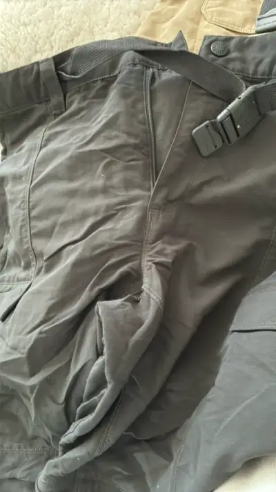 Pantalones The North Face para hombre en gris - miniatura 3