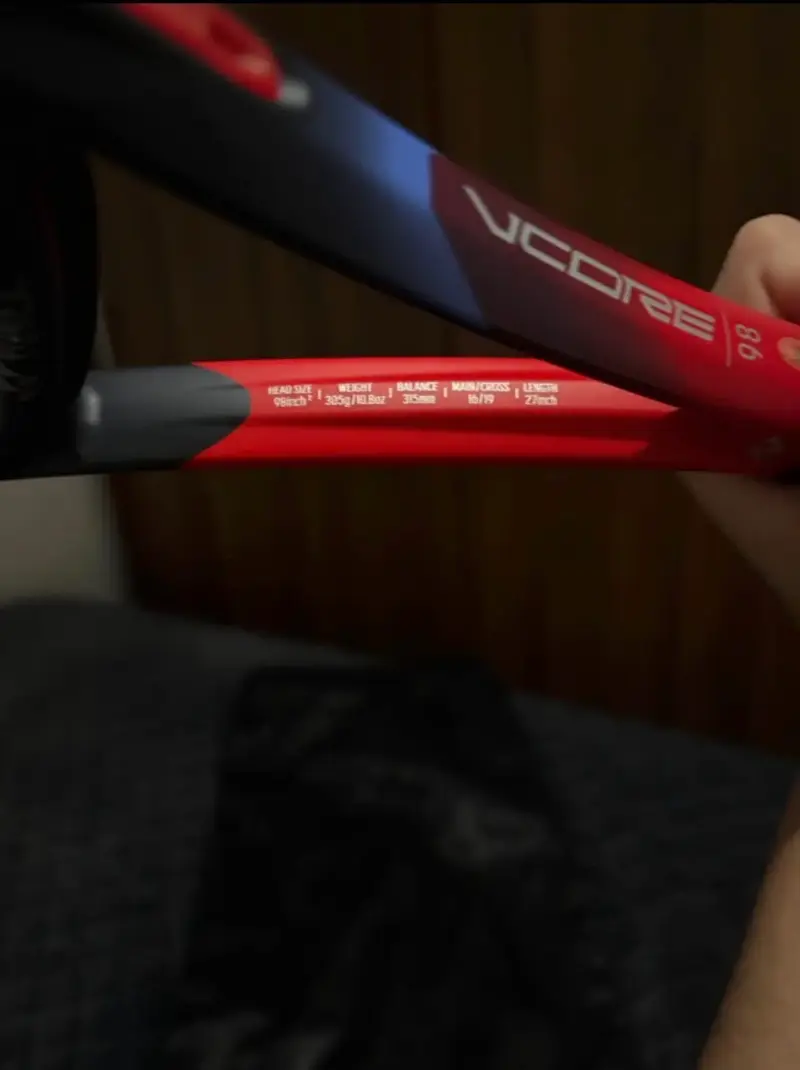 Raqueta de Tenis Yonex Vcore 98 Scarlet 305g - 3