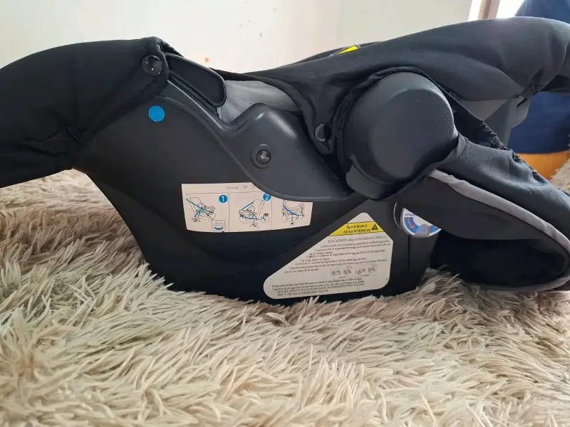 Silla de Auto Bebesit para Bebé con Arnés - 4