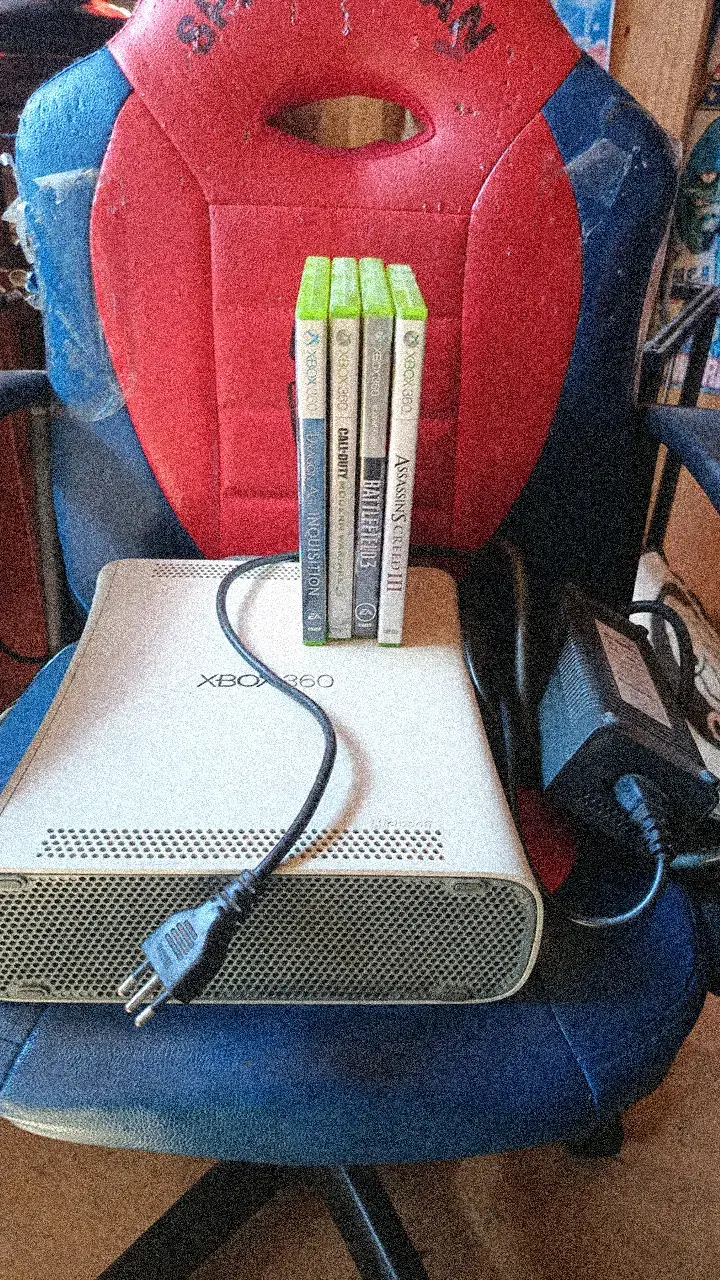 Consola Xbox 360 con juegos incluidos - 1