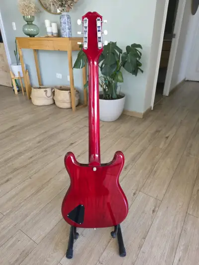 Guitarra Eléctrica Epiphone Coronet Cherry (P-90) - miniatura 5