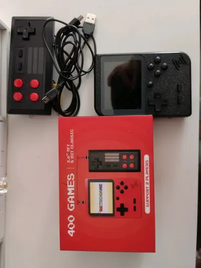 Consola Retro Portátil 400 Juegos 8 Bit - miniatura 2