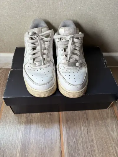 Zapatillas deportivas Nike Air Force 1 blancas - miniatura 3