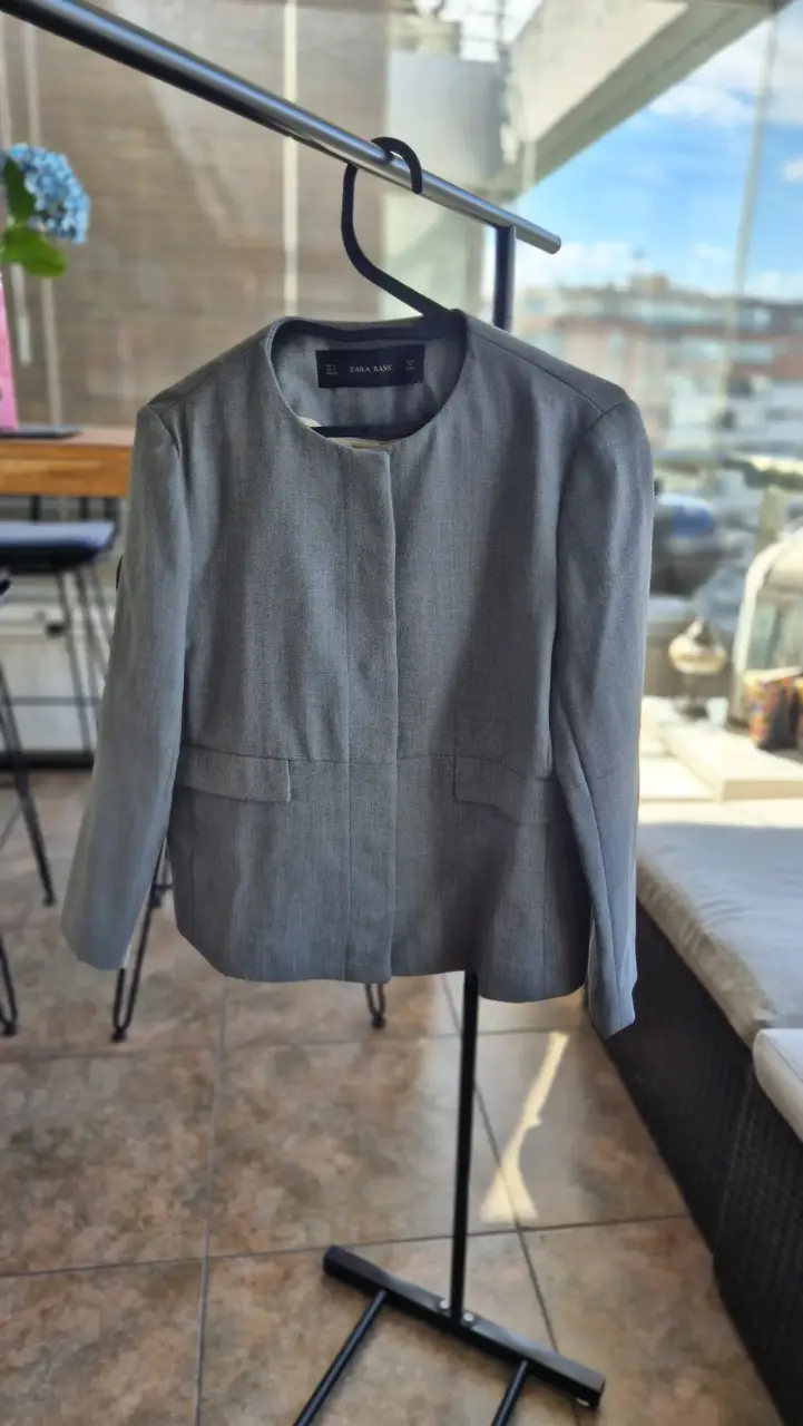 Blazer gris para mujer Zara Basic - 1