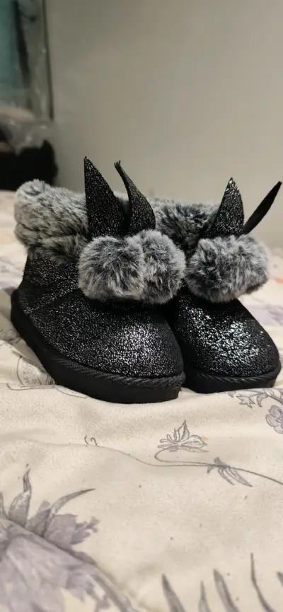 Botas de invierno bebé y ropa - miniatura 1