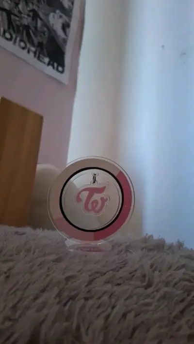 Acrylic Stand Twice con diseño circular - miniatura 1