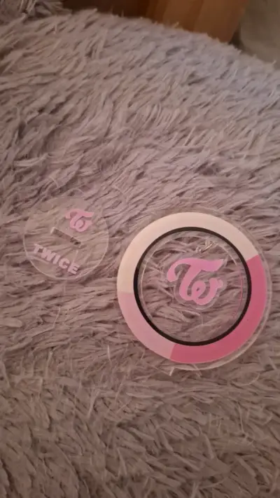 Acrylic Stand Twice con diseño circular - miniatura 3