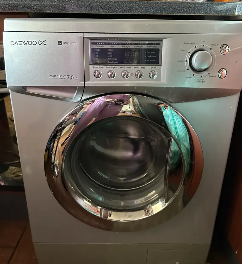 Lavadora Daewoo 7.5kg con Nano Silver - 1