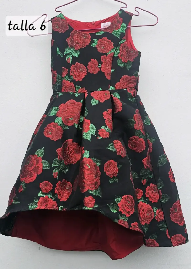 Vestido de niña con estampado floral talla 6
