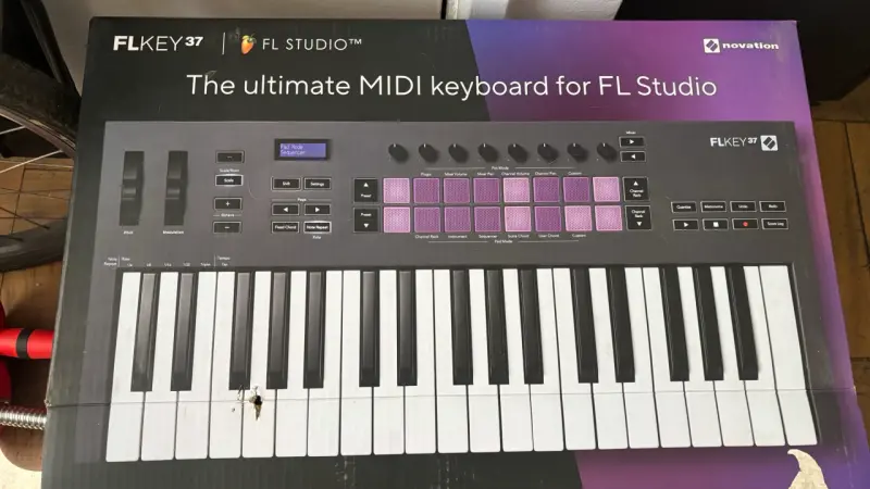 Teclado MIDI Novation FLkey 37 para FL Studio - 4