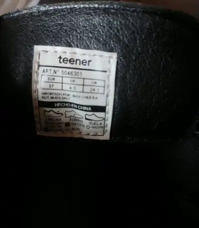 Botas negras  Teener talla 37 - miniatura 1