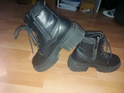 Botas negras  Teener talla 37 - miniatura 4