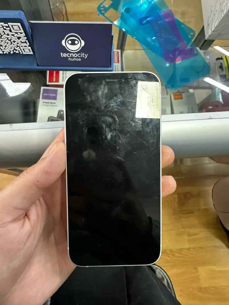 iPhone 12 mini Blanco en Buen Estado 64gb - 3