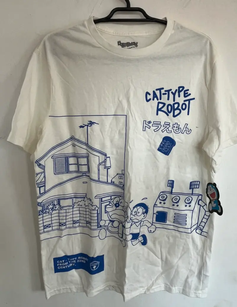 Polera blanca Cat-Type Robot Doraemon - 1