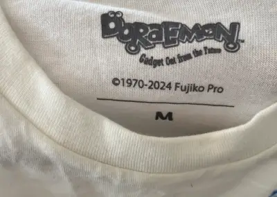 Polera blanca Cat-Type Robot Doraemon - miniatura 3