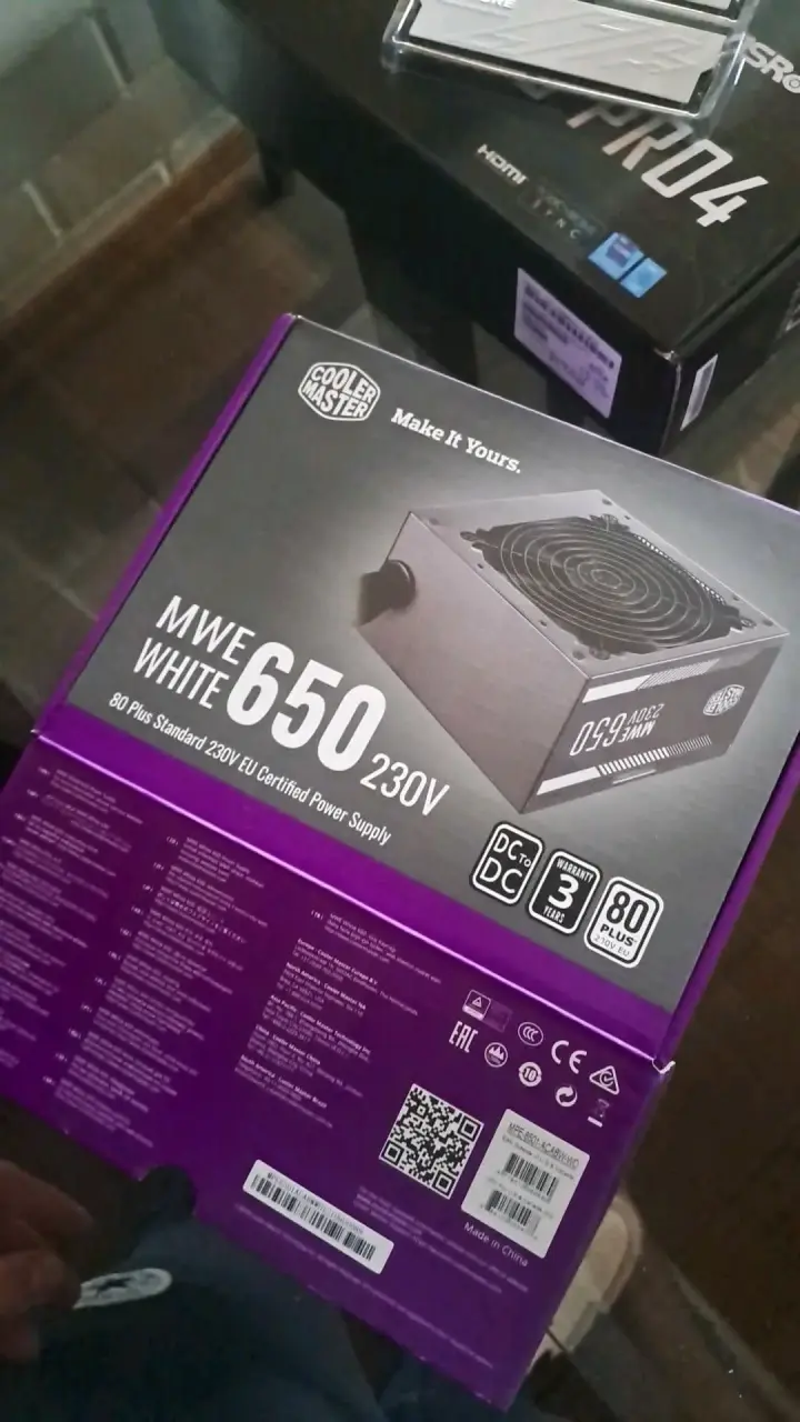 Fuente de Poder Cooler Master 650W - 1