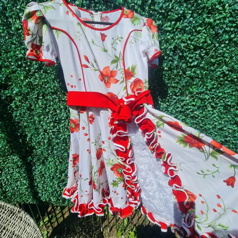 Vestido de huasa china,talla 14 - 1