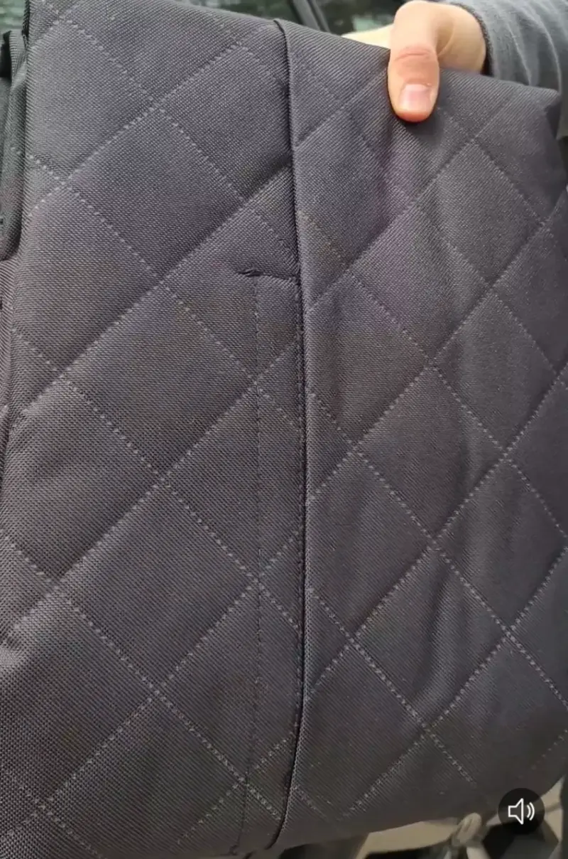 Cubierta impermeable para asiento de auto de mascotas - 4