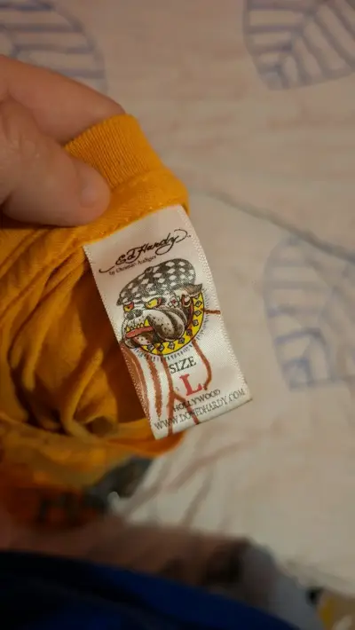 Polera Ed Hardy con diseño de calavera - miniatura 2