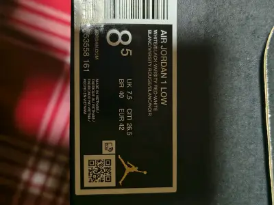 Zapatillas Air Jordan LowTalla 42 - miniatura 4