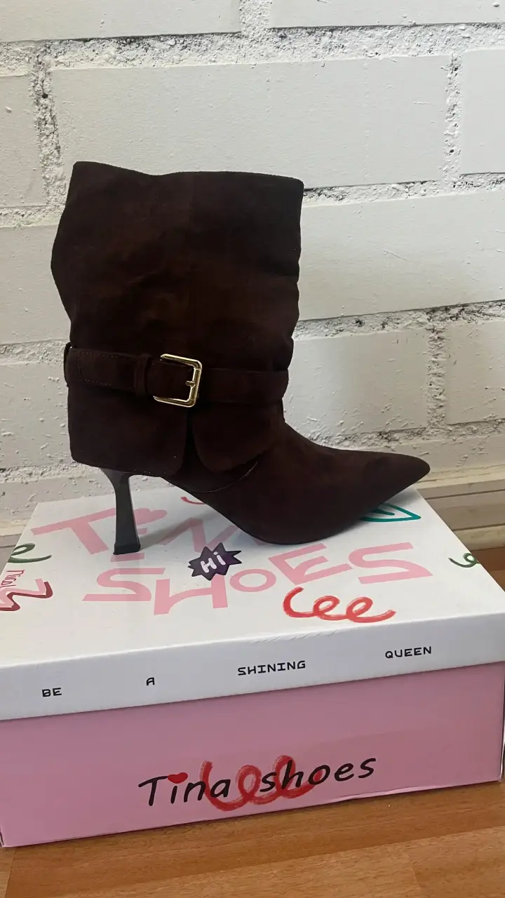Botines de gamuza marrón con tacón Tina Shoes