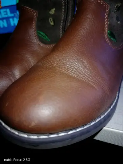 Botines de cuero marrón con bordado floral - miniatura 3