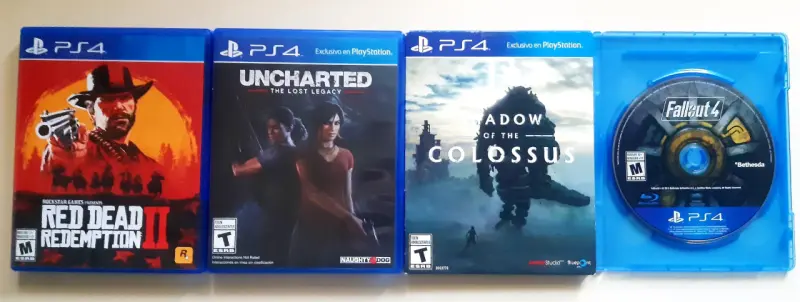 PlayStation 4 Slim 500GB + Caja + 4 Juegos - 3