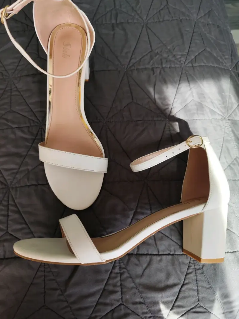 Sandalias de tacón grueso blancas Shein - 6