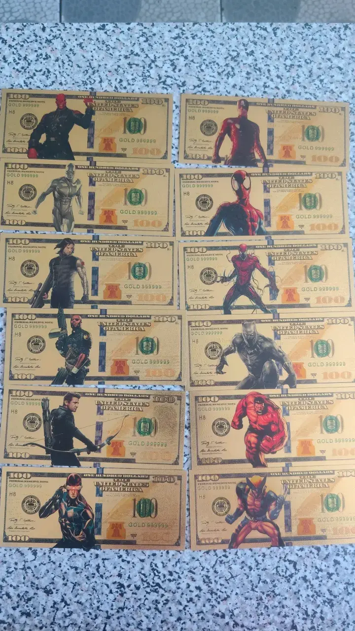 Billete de colección dorado con superhéroe - 3