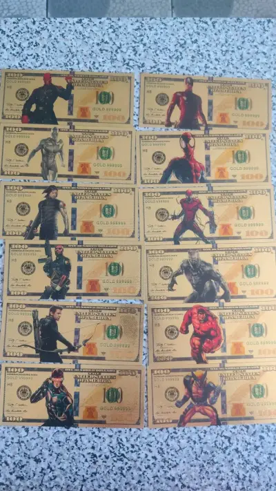 Billete de colección dorado con superhéroe - miniatura 3