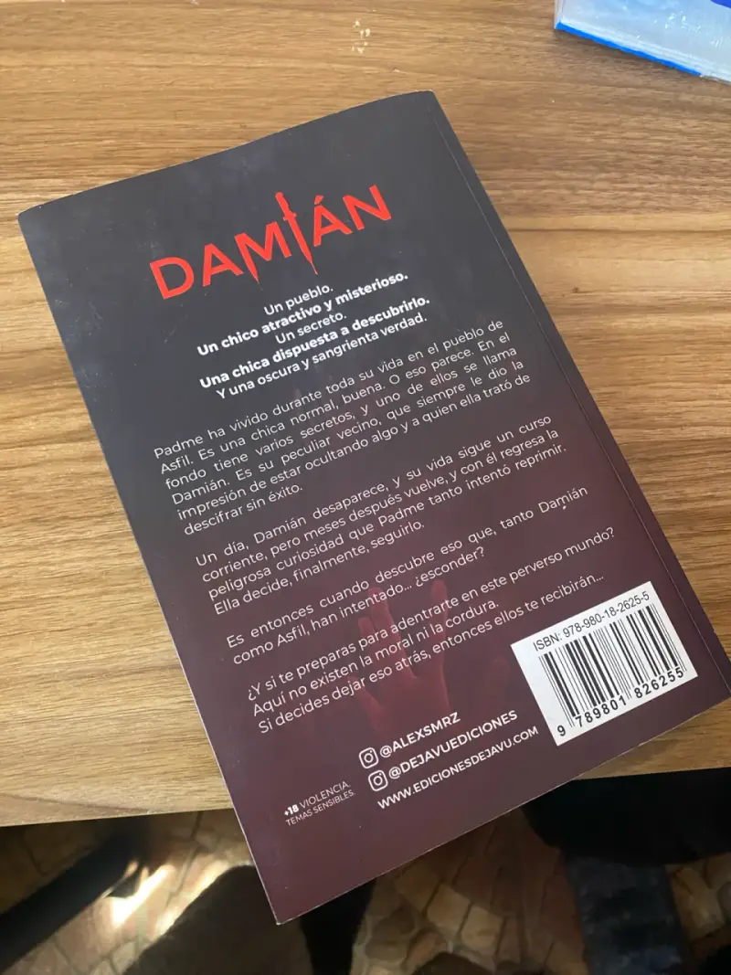 Libro 'Damián: Un Secreto Oscuro y Perverso' de Alex Mírez - 2