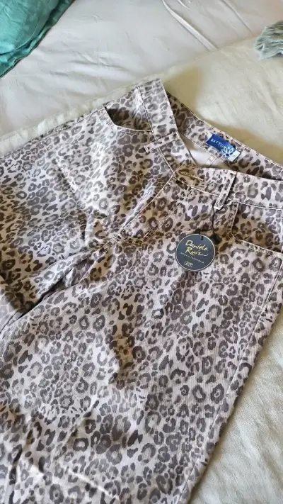 Pantalones animal print estilo casual - miniatura 2