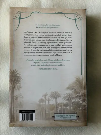 Libro 'Marilyn Monroe y las estrellas de Hollywood' - miniatura 2