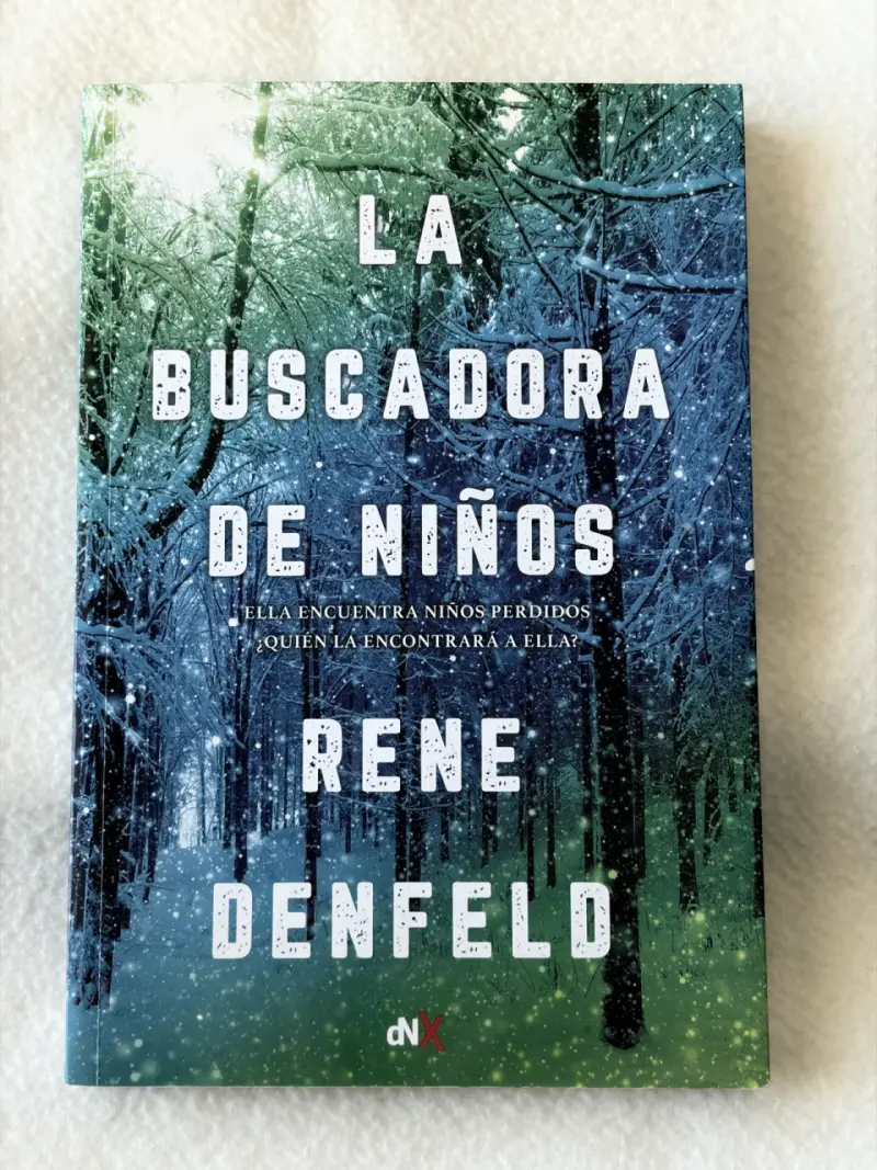 Libro 'La Buscadora de Niños' de Rene Denfeld
