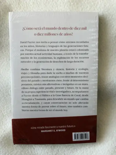 Libro 'Huellas' de Irene Vallejo nuevo - miniatura 2